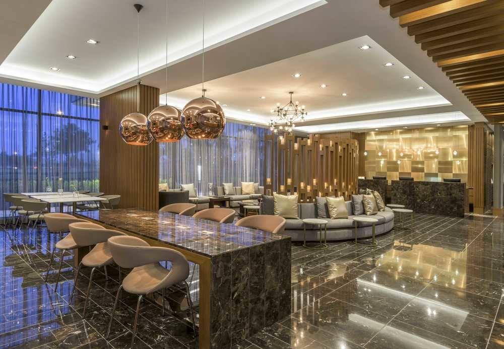 Готель Courtyard By Marriott Bogota Airport Екстер'єр фото