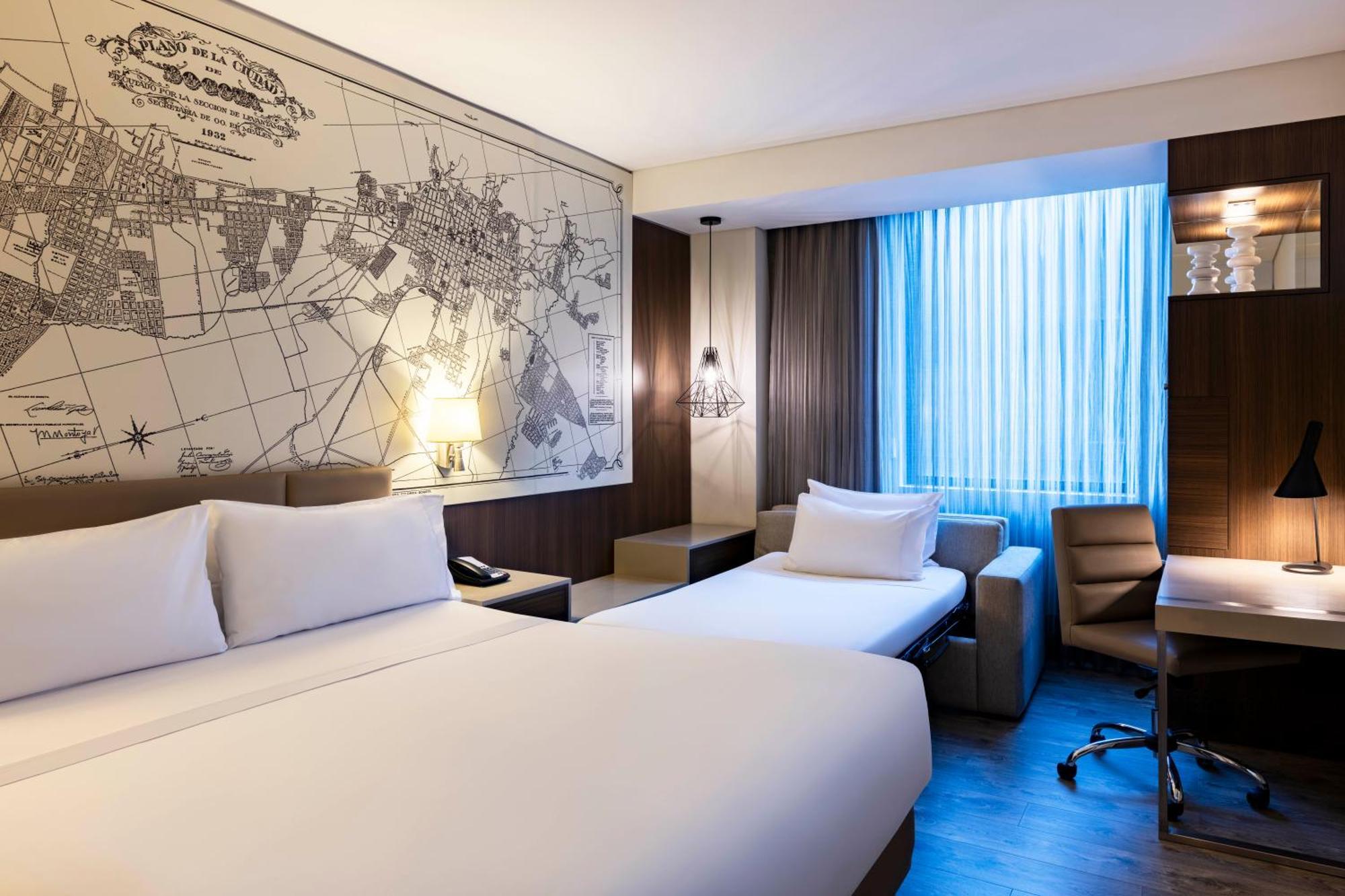 Готель Courtyard By Marriott Bogota Airport Екстер'єр фото