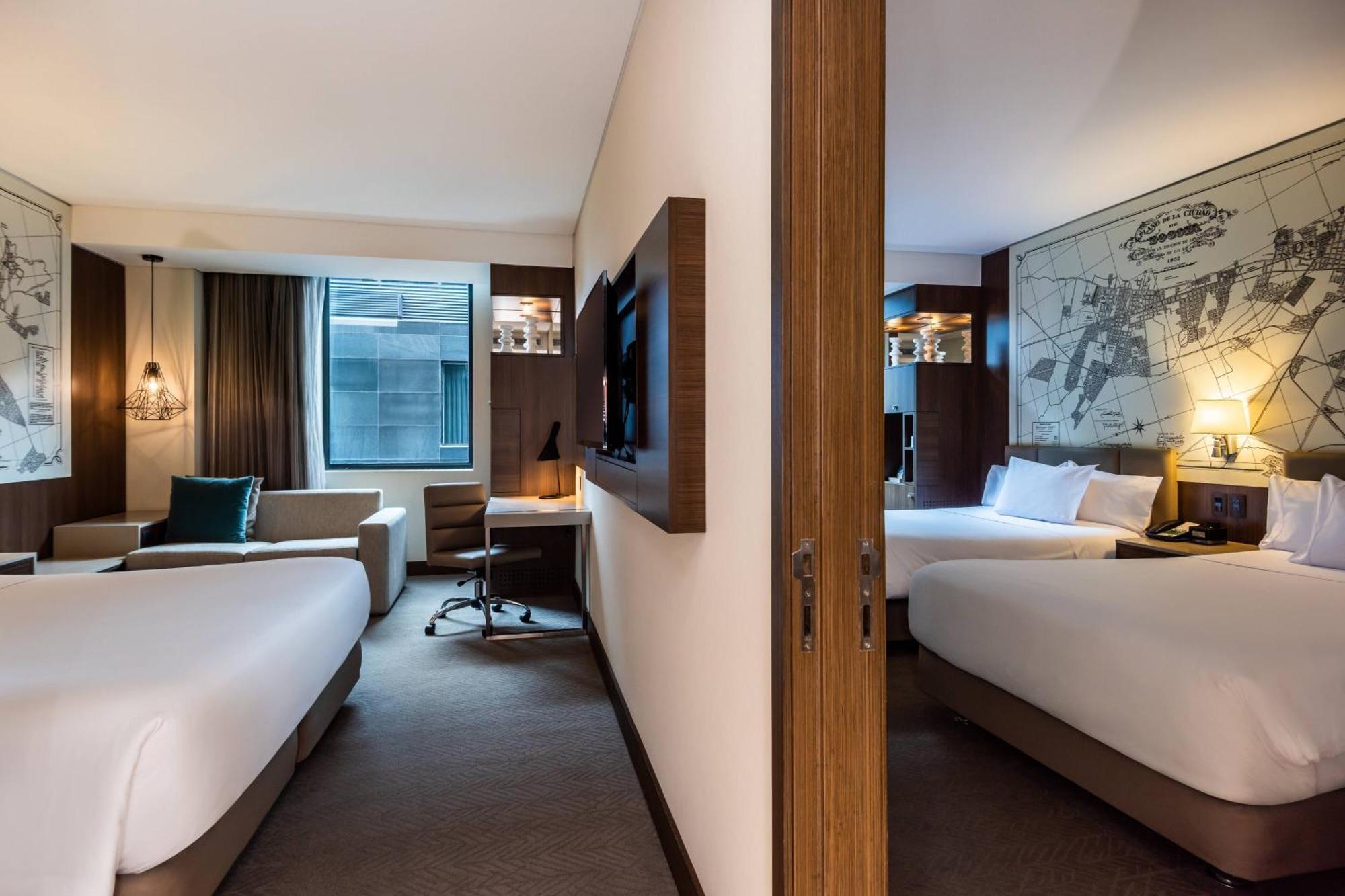 Готель Courtyard By Marriott Bogota Airport Екстер'єр фото